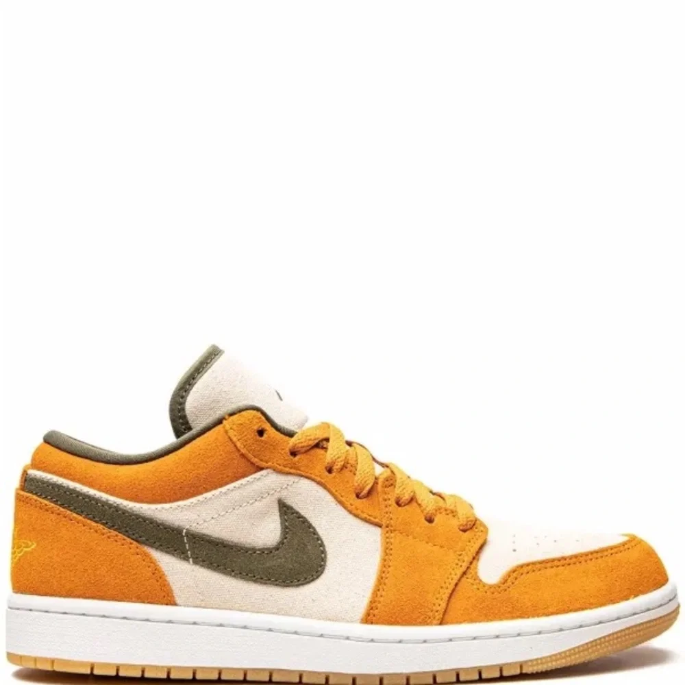 Nike Air Jordan 1 low SE‎ - Curry Men’s size 8.5